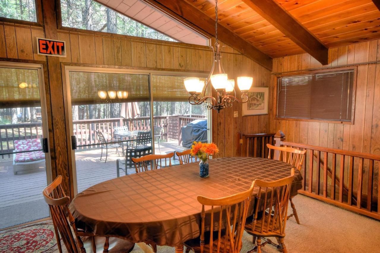 Papa Bear Cabin North Wawona Exteriör bild