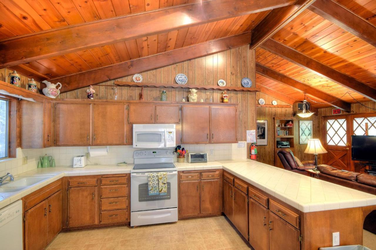 Papa Bear Cabin North Wawona Exteriör bild